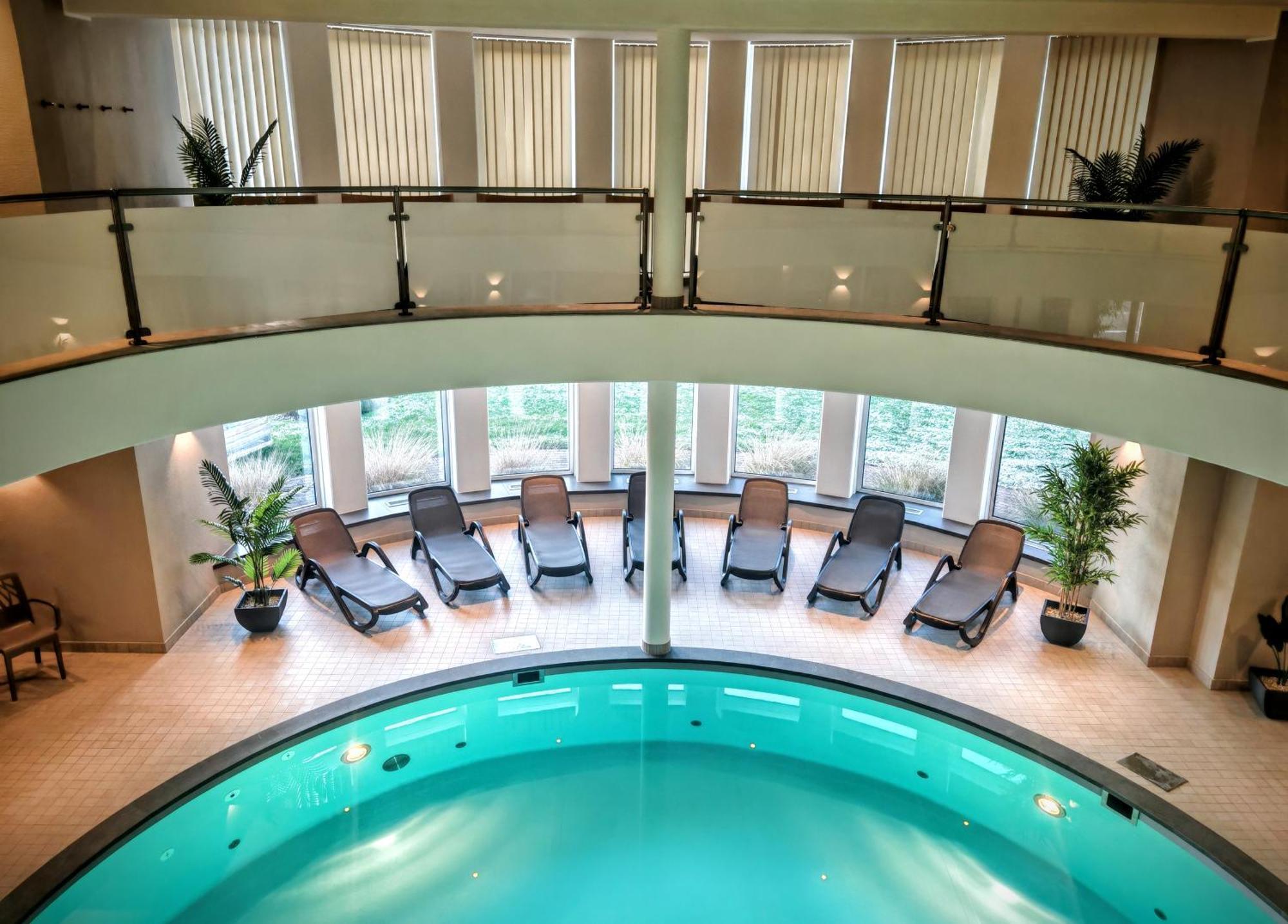 לייר Hotel Ostfriesen Hof מראה חיצוני תמונה