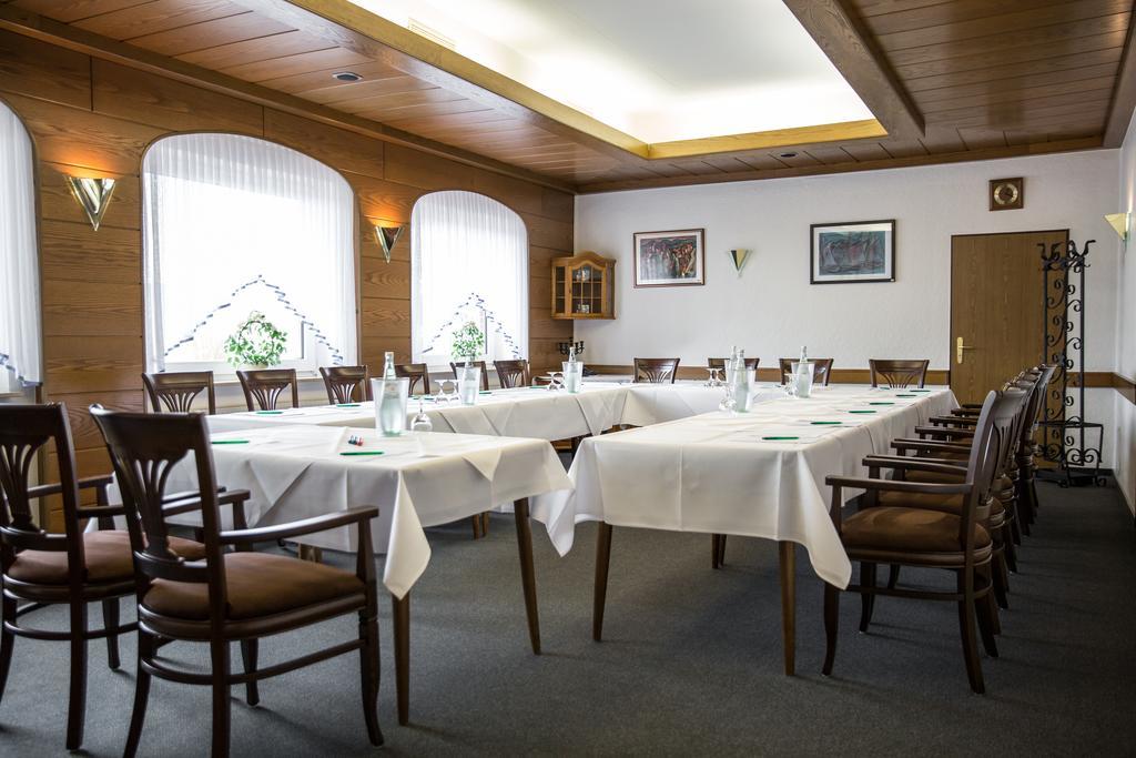 לייר Hotel Ostfriesen Hof מראה חיצוני תמונה