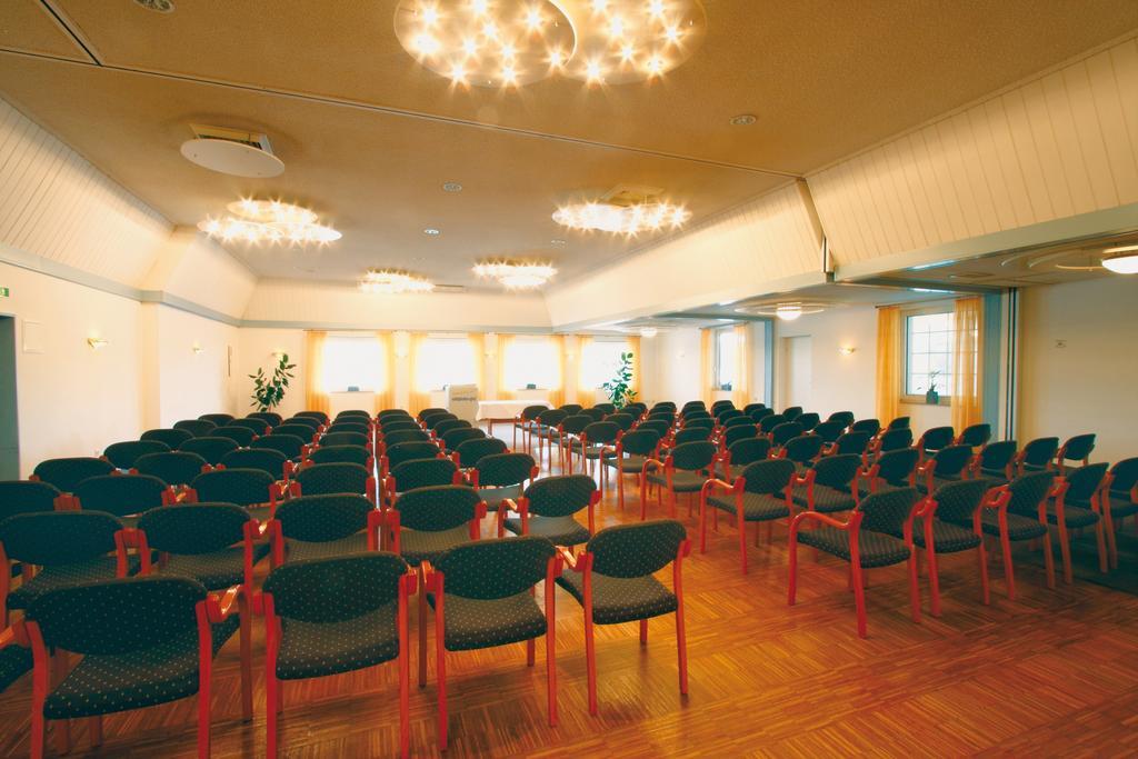 לייר Hotel Ostfriesen Hof מראה חיצוני תמונה
